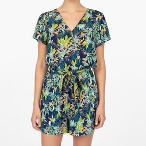 Bebop Shorts Romper Short Sleeve Tropical Flower Print Women’s size M